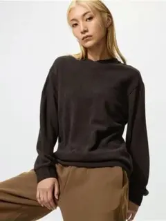 ソフトニットフリースVネックT