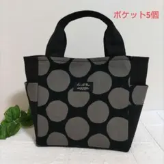 Item thumbnail for item 8ffdda94-be2e-4419-803e-af7a97064919