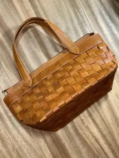 編み込み 本革 ハンドバッグ レザー 茶色 ナチュラル
