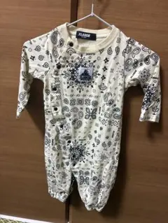 XLARGE ペイズリー柄ロンパース