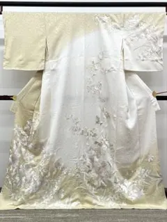 手刺繍 訪問着 桜 金糸 丹後ちりめん 正絹 躾糸付き A381 - メルカリ