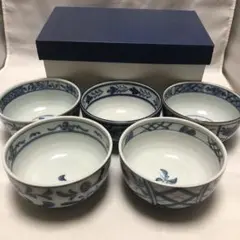 三峰　白と青の花柄ボウル5個セット　陶器
