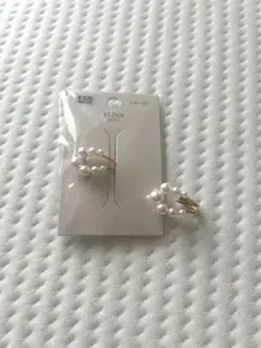 ZARA ゴールド Mイニシャルピアス 新品未使用 - メルカリ