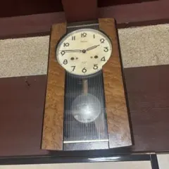 アンティークな柱時計 ジャンク扱い - メルカリ