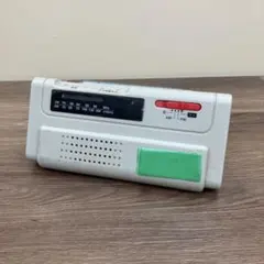 C-5【実用・防災用】AM/FM ポータブルラジオ ライト付き 乾電池