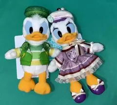 ディズニーパルパルーザ　第3弾ヴァネロペ　ぬいぐるみバッジ（ドナルド＆デイジー）