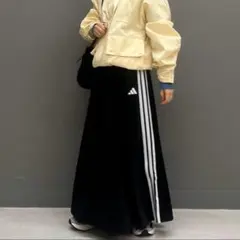 新品タグ付き⭐️adidas スリーストライプスニットスカート LL ブラック