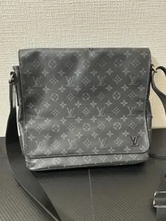 ルイヴィトン LV モノグラムエクリプス ディストリクトMM メンズ ブラックのサムネイル