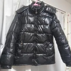 テカテカダウン ☆新品未使用 バッチ付き 即発送️⭕️