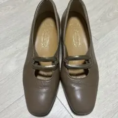 銀座ヨシノヤ　HV　外反母趾対応 パンプス　23.5cm