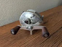 Shimano Bantam 100 ベイトリール 本体のサムネイル