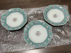 Item thumbnail for item 2252f689-4c62-4575-86fe-9c9dae040c81