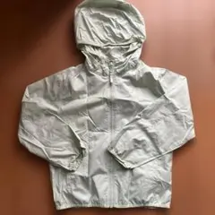 【UNIQLO】キッズ ポケッタブルパーカー　サイズ120 ライトグリーン