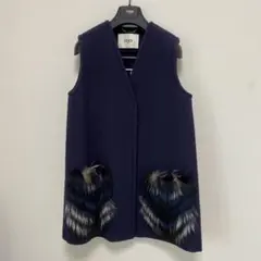 美品！FENDIフォックスファー付きジレ.ネイビー.40.正規店購入品！