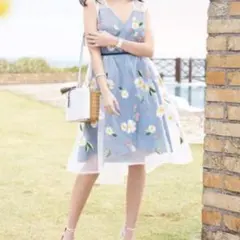 チェスティ　マーガレット　エンブロイダリー　ワンピース