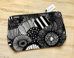 ＝新品未使用＆廃盤品＝人気完売品　マリメッコ　marimekko トラベルポーチ 新品未使用＆廃盤品＝人気完売品 マリメッコ marimekko トラベルポーチ