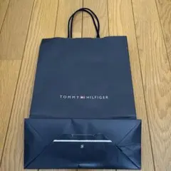 TOMMY HILFIGER ショッピングバッグ ネイビー　ラッピング