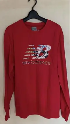 #メンズ　トップス　トレーナー　ニューバランス　new balance レッドのサムネイル