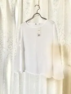UNIQLO レーヨンエアリーフレアブラウス　タグ付き