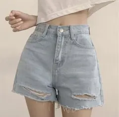 ダメージカッティングハイウエストデニム ショートパンツ　SONA