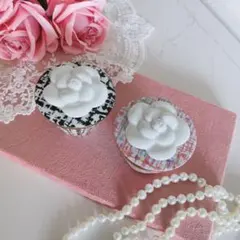 CHANELのカメリアモチーフの小物入れ‎‪⋈*。゜