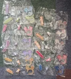 TWICE　lovelyes　アクリルカラビナフロッキーマスコット