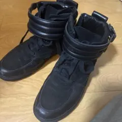 GIVENCHY ハイカット スニーカー 42のサムネイル