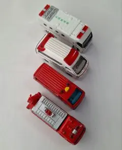 2025年最新】トミカ 消防救急車の人気アイテム - メルカリ