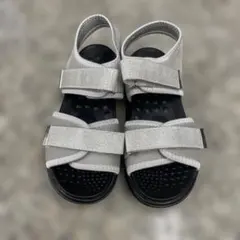 Item thumbnail for item bb6bfde0-bb11-4fc7-932d-0fca27e59ab6