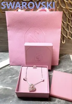 ♡スワロフスキーAlana Heart pinkペンダント♡
