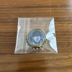 ゴールデンカムイ 札幌ビール工場編 王冠缶バッジA キラウシ