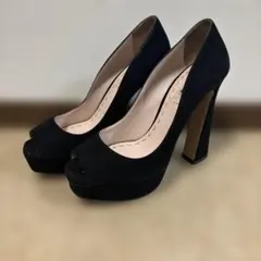 miu miu 黒スエードパンプス　36のサムネイル