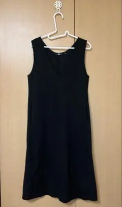 美品　ユニクロ　ブラッシュドジャージージャンパースカート