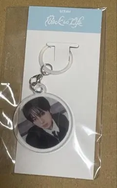 &TEAM BTL グローバル　アクリルチャーム　FUMA