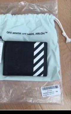 2026年最新】OFF-WHITE メンズ 折り財布の人気アイテム - メルカリ