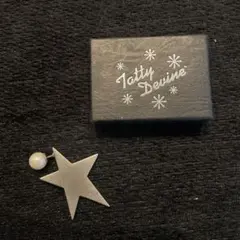 Tatty Devine 星形ピアス