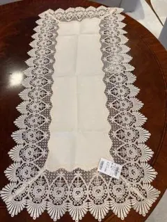 アイボリー レース テーブルセンター 約43×90cm