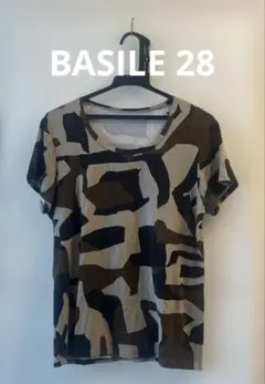 バジーレ28 BASILE 半袖カットソー　サイズ44のサムネイル