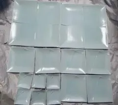 ほぼ未使用、淡い青色の食器セット 大皿2枚、中皿6枚、小皿6枚