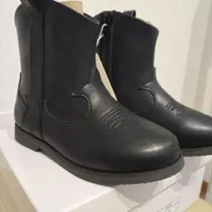 【プティマイン】 新品未使用 ウエスタンブーツ 黒色 18cm 子ども 合皮のサムネイル