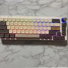 yunzii B68 65% ミルクリニアV2スイッチ ベージュ - メルカリ