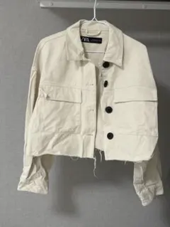 ZARA クロップド丈 ジャケット アイボリーのサムネイル