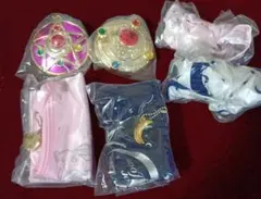 セーラームーン カプセルグッズ　ミラー　ポーチ　シュシュ②