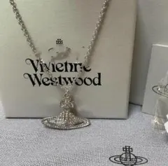 Vivienne Westwood ネックレス バスレリーフ シルバー U5