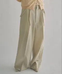 Whim Gazette サスペンダー付きワイドチノパンツ ベージュ - メルカリ