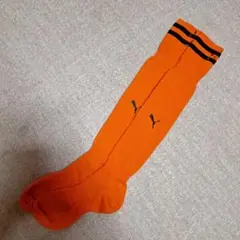 PUMA サッカーソックス オレンジのサムネイル