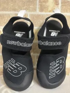 お値下げ明日発送✴︎New Balance ブラック キッズサンダル20センチ