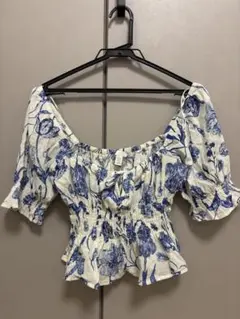 H&M 花柄オフショルダー半袖トップス XS