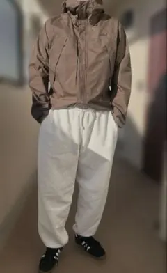 Item thumbnail for item 8e2ea067-cc43-4613-aeb6-8c41e47f8553