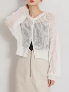 超美品✨SENSE OF PLACE ラメメッシュカーディガン 白 ショート丈